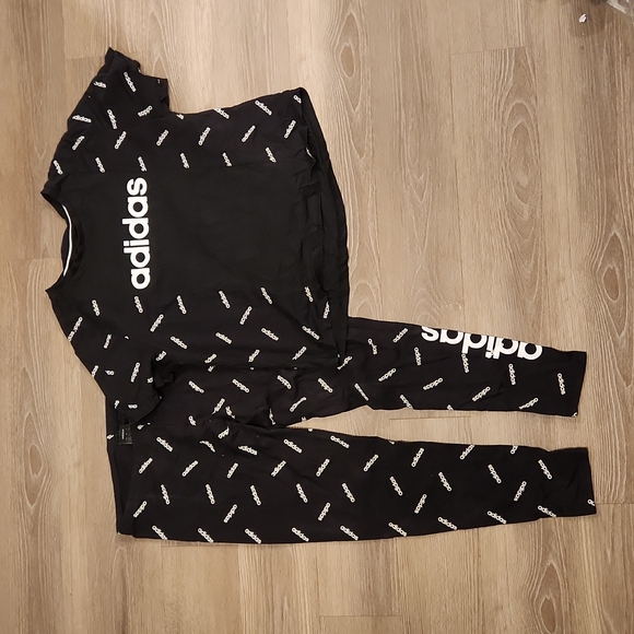 adidas Other - Women's Adidas 2 piece set